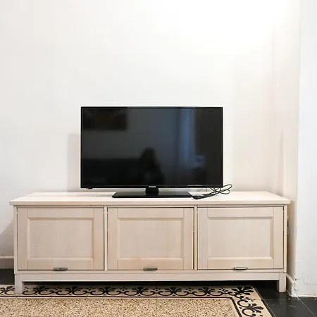 - Rustic Style Flat Pisa