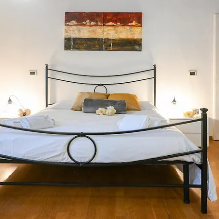 - Rustic Style Flat Lejlighed *